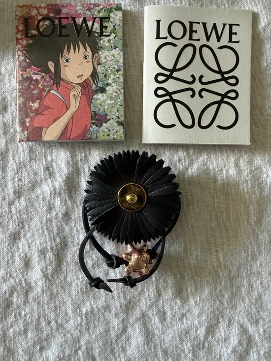 LOEWE Spirited Away Black Soot Sprite Hair Bag Charm with Rose-Gold Star - Picture 2 of 5